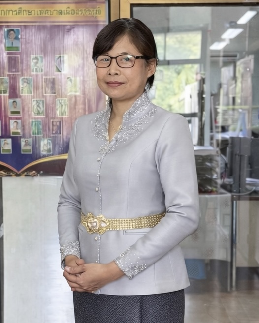 นางสาวจีรวรรณ เสลาหลัก